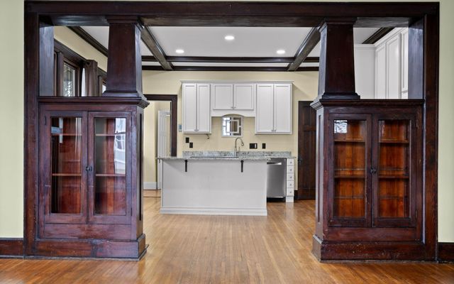 1502 Bailey Avenue, Chattanooga, TN 37404