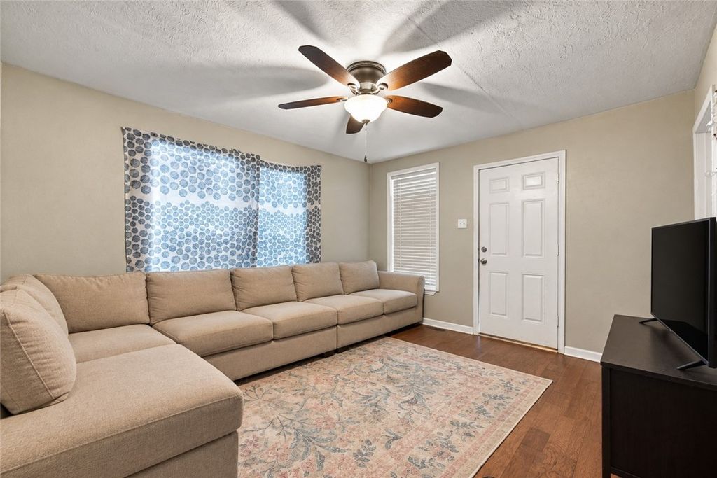 709 East Martin Luther King Jr Street, Bryan, TX 77803 — photo 4