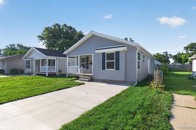 11076 Maxwell Avenue, Warren, MI 48089