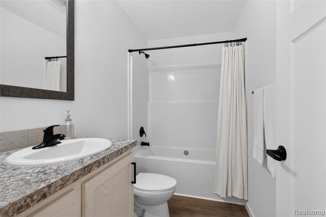 11076 Maxwell Avenue, Warren, MI 48089
