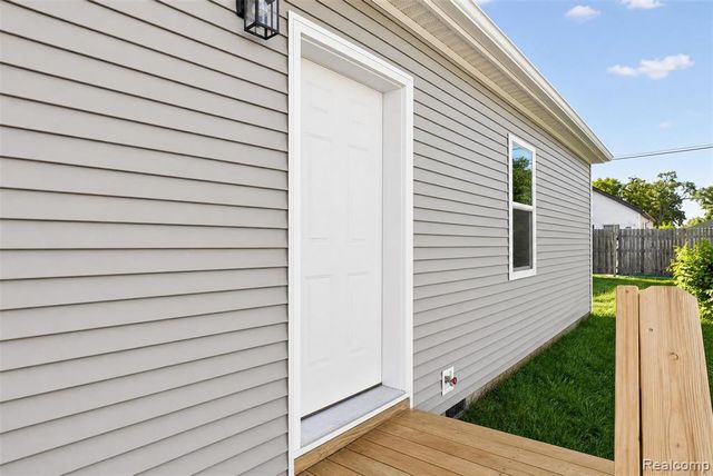 11076 Maxwell Avenue, Warren, MI 48089