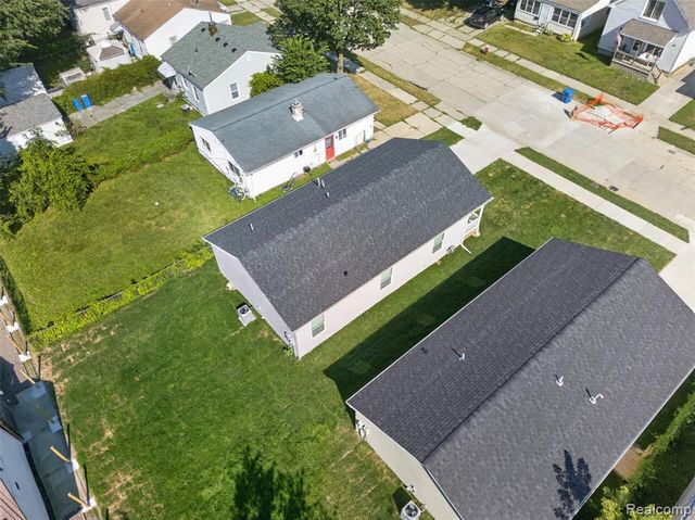 11076 Maxwell Avenue, Warren, MI 48089