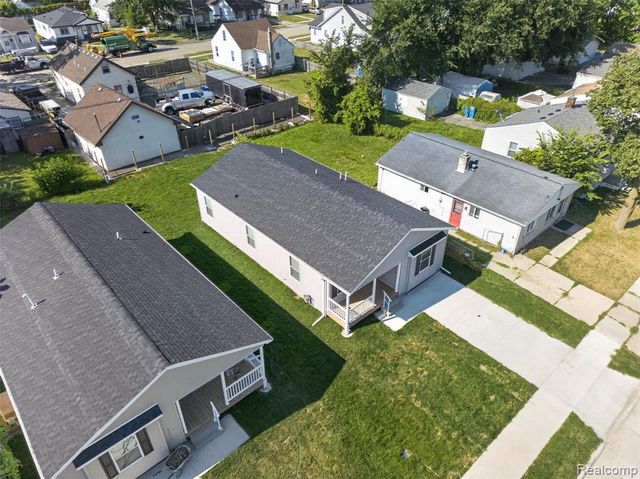 11076 Maxwell Avenue, Warren, MI 48089