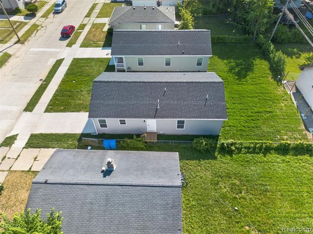 11076 Maxwell Avenue, Warren, MI 48089