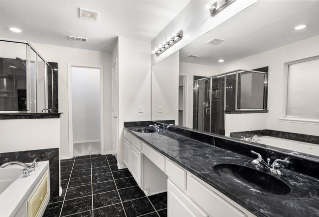 908 Trinity Drive, Lancaster, TX 75146