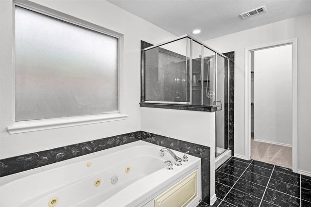 908 Trinity Drive, Lancaster, TX 75146