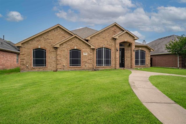 908 Trinity Drive, Lancaster, TX 75146