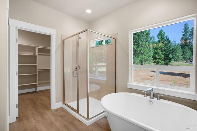 32855 Velvet Rye Ct, Shingletown, CA 96088