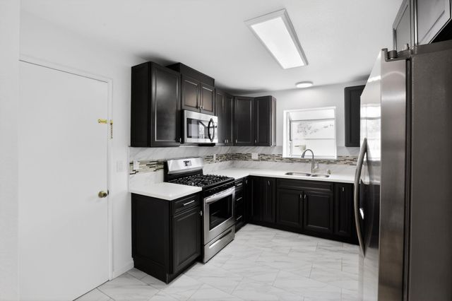 3287 Kelly Street, Hayward, CA 94541