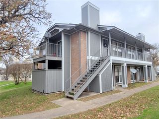 405 Fall Circle D, College Station, TX 77840