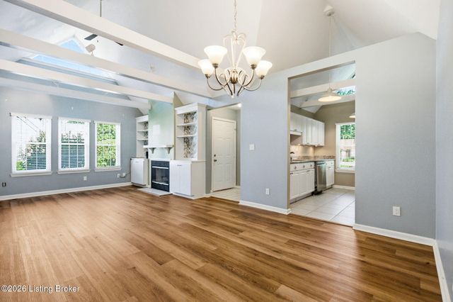 1504 Eastbridge Ct, Louisville, KY 40223