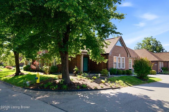 1504 Eastbridge Ct, Louisville, KY 40223