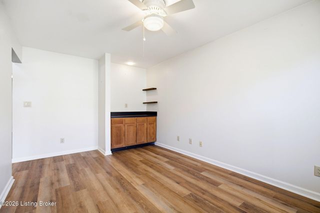 1504 Eastbridge Ct, Louisville, KY 40223
