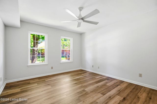 1504 Eastbridge Ct, Louisville, KY 40223