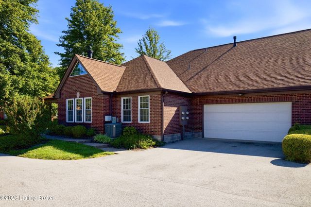 1504 Eastbridge Ct, Louisville, KY 40223