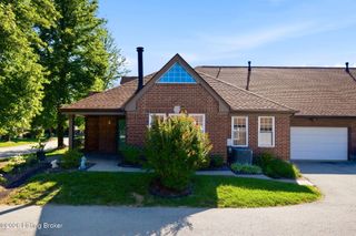 1504 Eastbridge Ct, Louisville, KY 40223