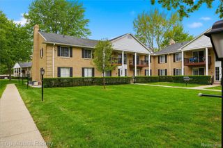 11810 Ina Drive 70, Sterling Heights, MI 48312
