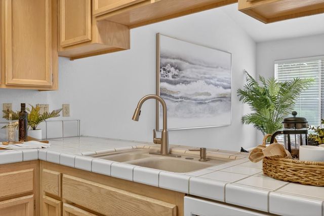 5524 Elgin Hills Way, Antelope, CA 95843