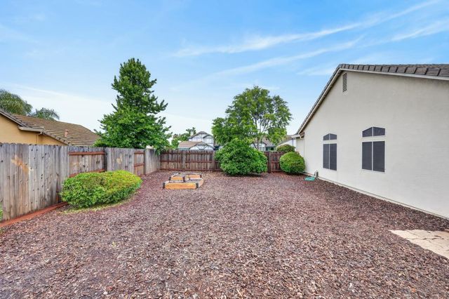 5524 Elgin Hills Way, Antelope, CA 95843