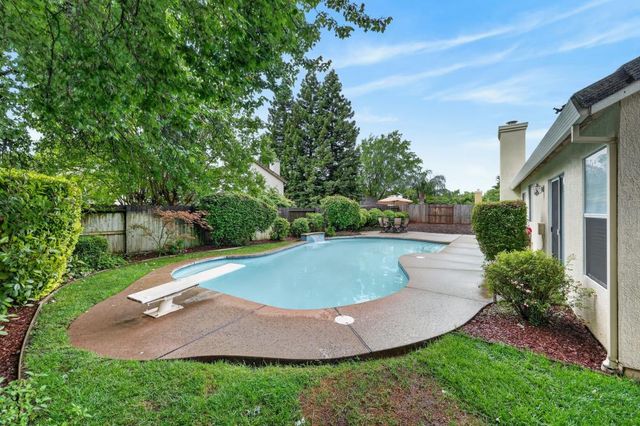 5524 Elgin Hills Way, Antelope, CA 95843