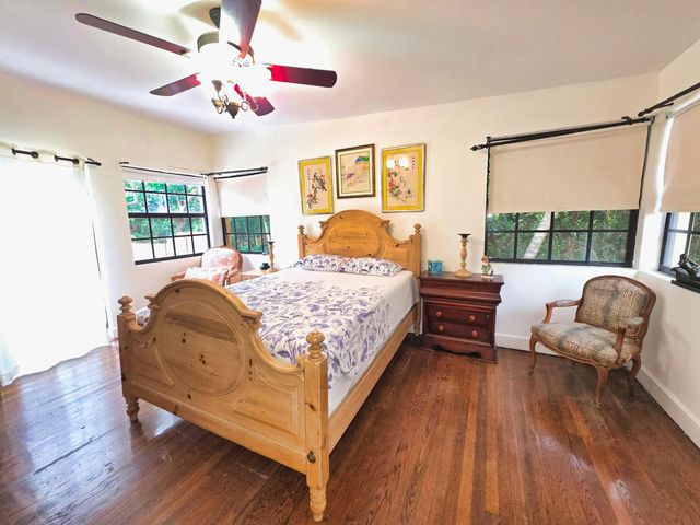 4200 N Surf Road, Hollywood, FL 33019