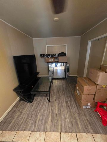 2105 E 29th Street, Lubbock, TX 79404