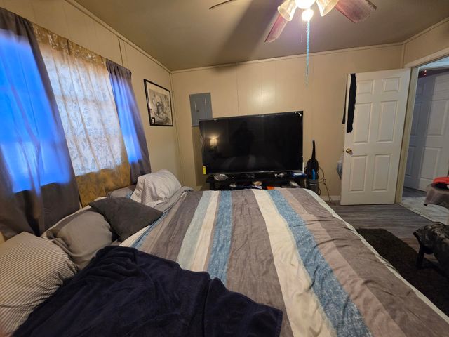 2105 E 29th Street, Lubbock, TX 79404