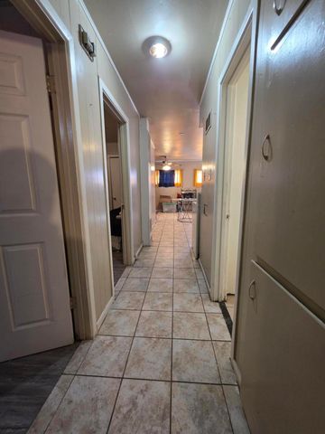 2105 E 29th Street, Lubbock, TX 79404