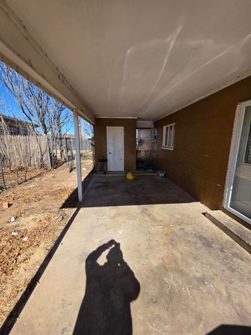 2105 E 29th Street, Lubbock, TX 79404