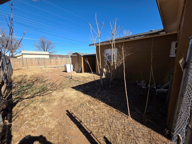 2105 E 29th Street, Lubbock, TX 79404