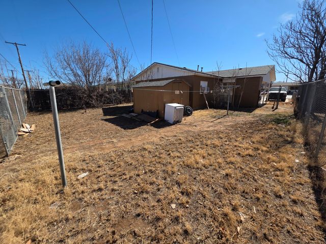 2105 E 29th Street, Lubbock, TX 79404