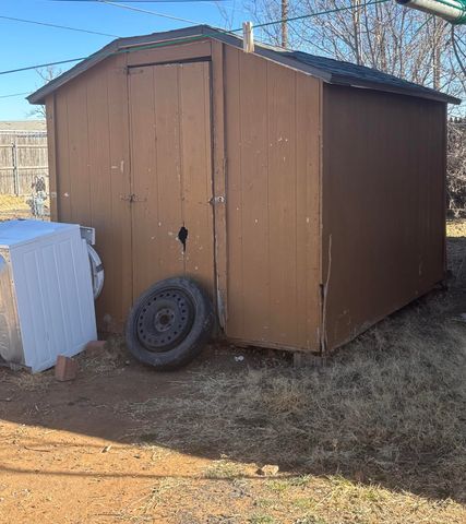 2105 E 29th Street, Lubbock, TX 79404