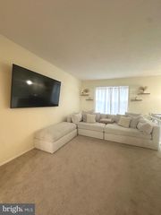 423 KOSOAK RD, Baltimore, MD 21220
