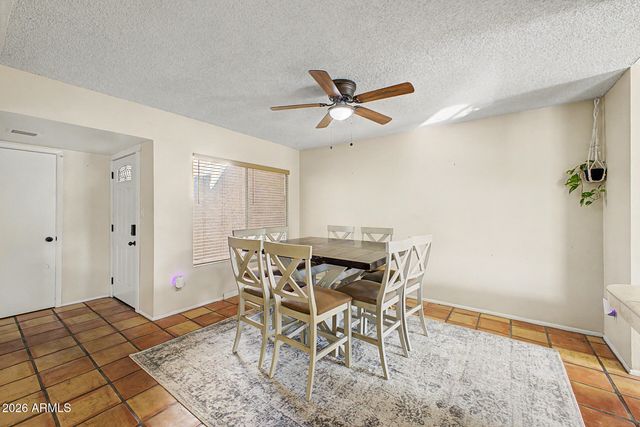 2321 W VINEYARD Road, Tempe, AZ 85282
