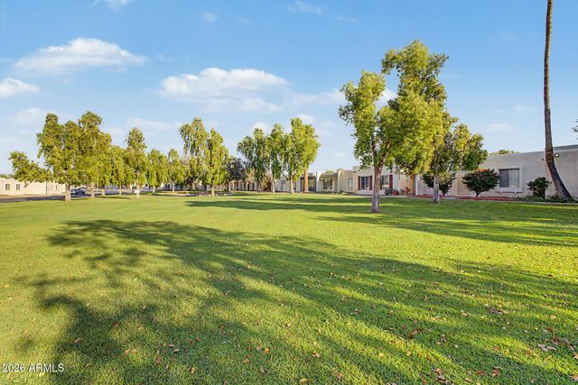 2321 W VINEYARD Road, Tempe, AZ 85282
