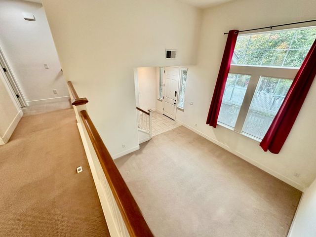 1620 D St, Sacramento, CA 95814