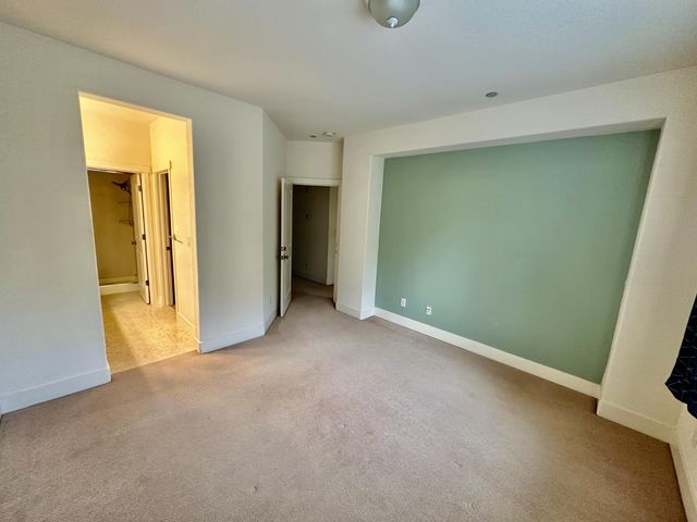 1620 D St, Sacramento, CA 95814