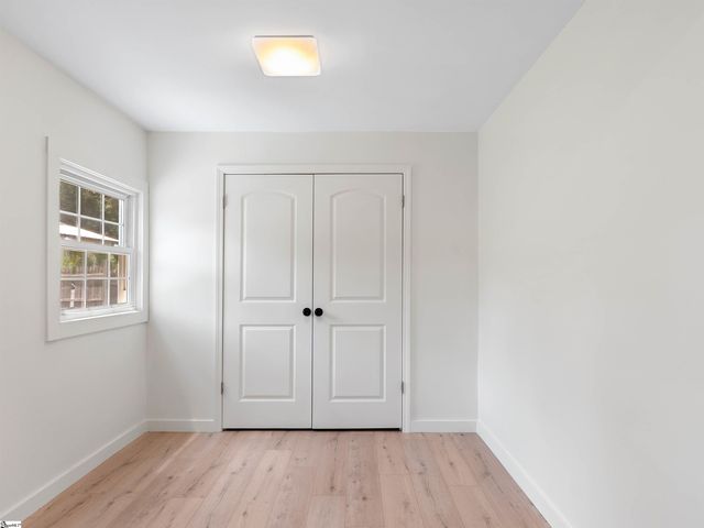 1 Lamar Circle, Greenville, SC 29605