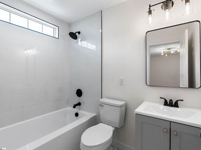 1 Lamar Circle, Greenville, SC 29605