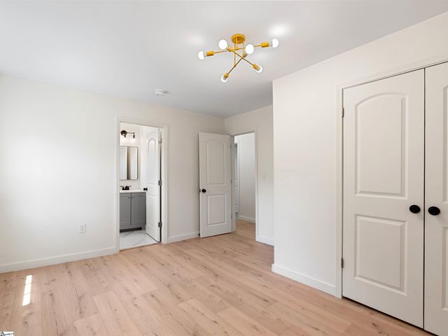 1 Lamar Circle, Greenville, SC 29605