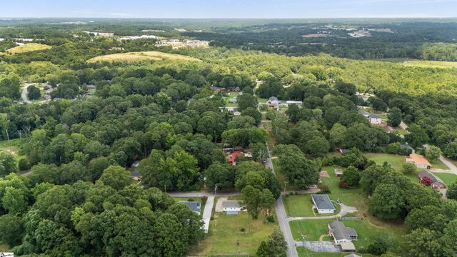1 Lamar Circle, Greenville, SC 29605