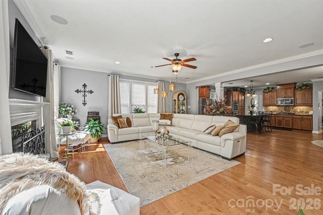 14506 Brotherly Lane, Charlotte, NC 28278
