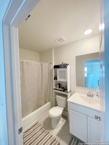 10323 Martin Creek, San Antonio, TX 78252