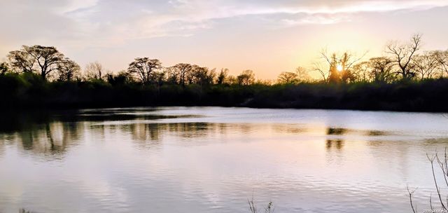 10323 Martin Creek, San Antonio, TX 78252