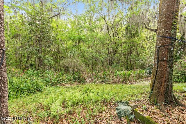 4527 PEACHTREE Circle E, Jacksonville, FL 32207
