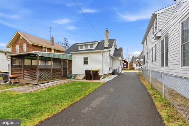 104 MONTGOMERY AVENUE, East Norriton, PA 19401