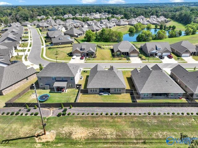 2118 Brandon Drive NE, Cullman, AL 35058