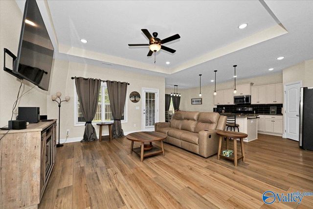 2118 Brandon Drive NE, Cullman, AL 35058