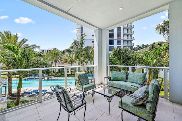 110 Water Club Court N, North Palm Beach, FL 33408