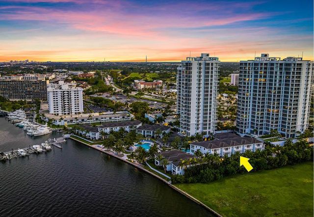 110 Water Club Court N, North Palm Beach, FL 33408